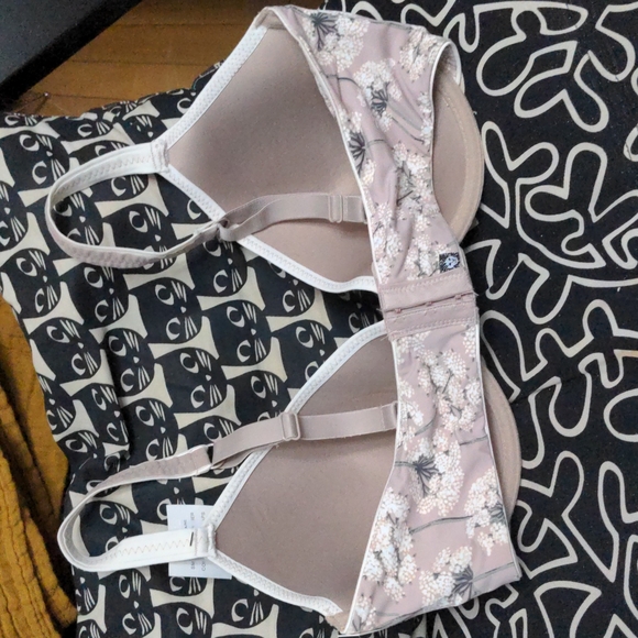 Anne Klein t-shirt bra - 38DD - Picture 2 of 5